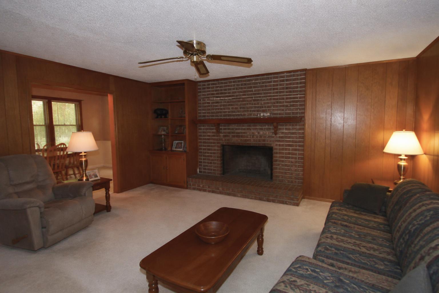 Living Room Modernization - Before